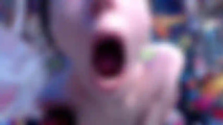 Cara sin maquillaje + cara fetiche de boca lame pov.