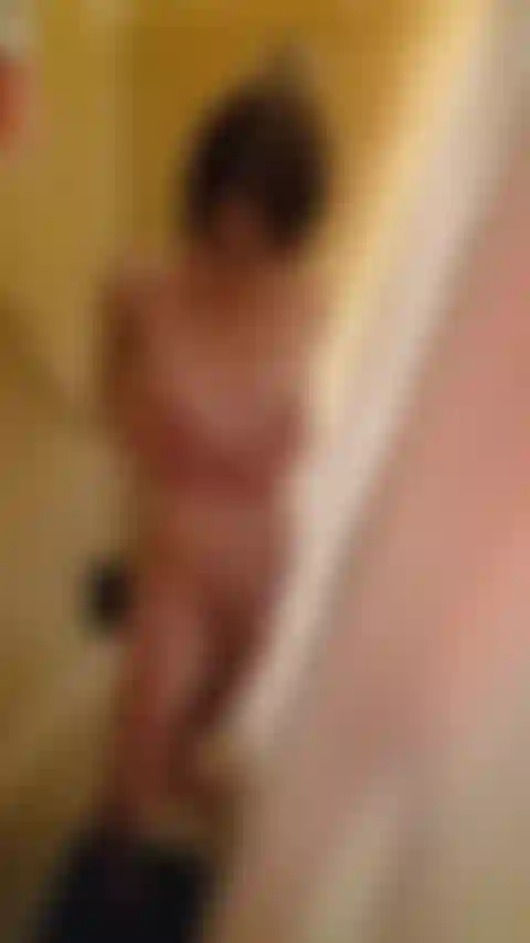 Rápida, cumtastic ducha-tiempo follando mi culo apretado + coño caliente.