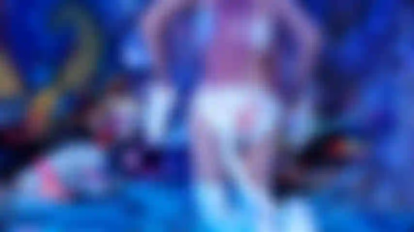 Adora mis pies + culo derecho miau!!!