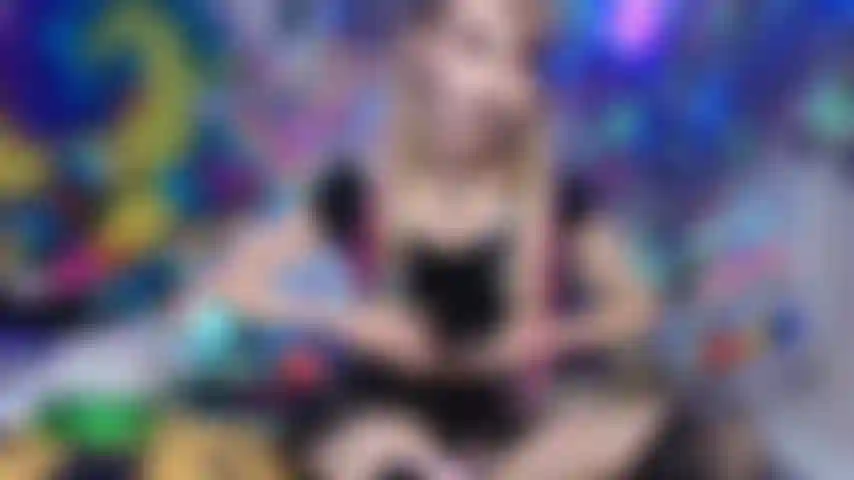 Rápido y ruidoso queefbating.