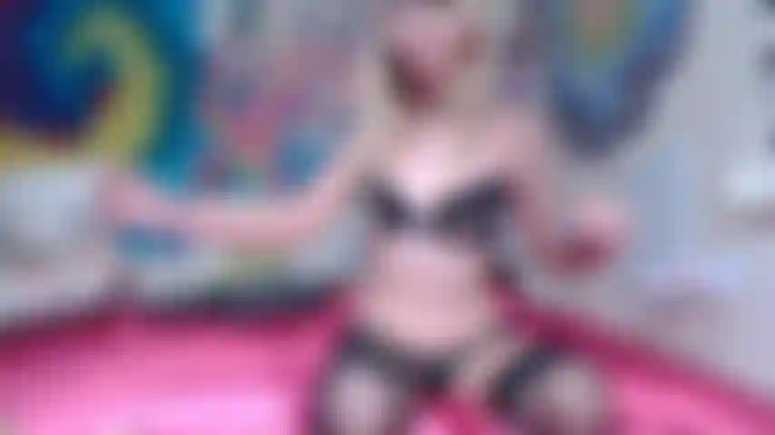 Mi nuevo consolador de confeti transparente se prueba a fondo en mis 3 agujeros ...;) ( Chupando, follando y ¡mucha diversión traviesa!).