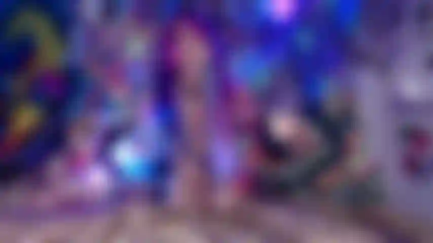 Desafío joi con nuevo vibrador portátil.