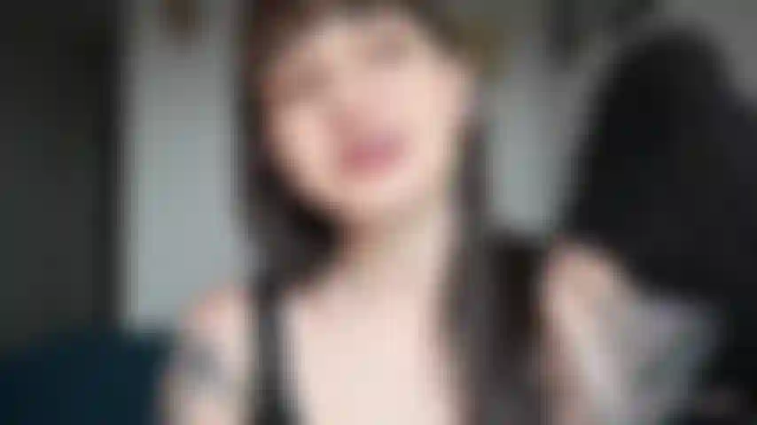 Entrenamiento de chupapollas (con corrida).