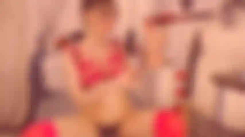 35 Min juego anal con diferentes juguetes.