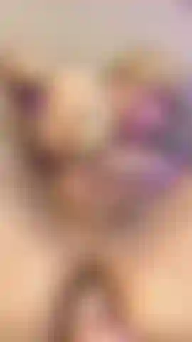 Ummm yes yes you see my big cock, it's hard for you