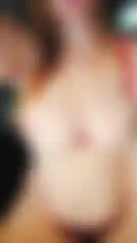 Bouncing these BIG tits up and down