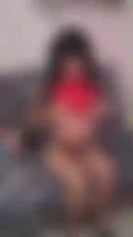 look at my sexy little body