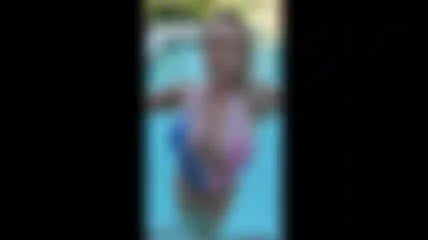 El increíble traje de baño de ee. Uu. Que desaparece!