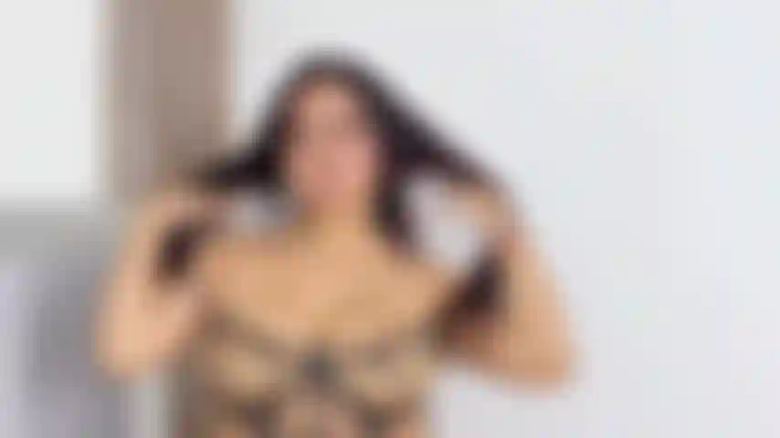 Your Curvy Goddess: A Body of Sin Waiting to Be Worshipped
