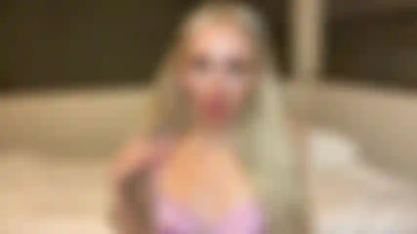 Punto de vista vinculándote con un cinturón (usando mi muñeca de torso tentador).