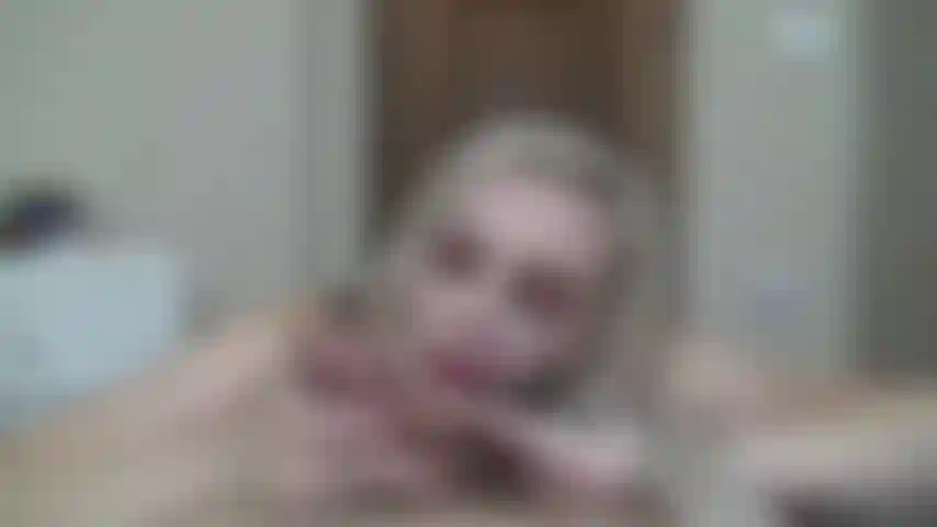 Chico/chica bj pov y cabalgando con creampie accidental.