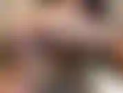 ¡Este es uno de mis videos caseros favoritos! Golpeo mi coño tan bien hasta que estoy goteando con bondad cremosa. Puedes verlo de cerca y muy personal. Luego me muevo al piso y me corro!