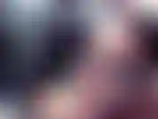 Quería ir a relajarme a la playa pero la lluvia seguía yendo y viniendo... El pervertido que me estaba conduciendo tenía otras ideas y ¡nunca le digo que no a jugar afuera! Vino muy bien también y también hizo un buen lío.