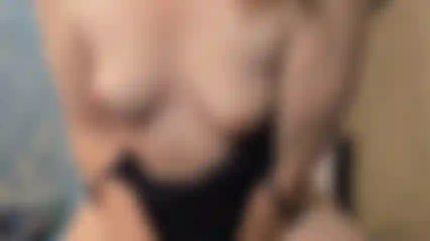 Robin candy chupa y folla.