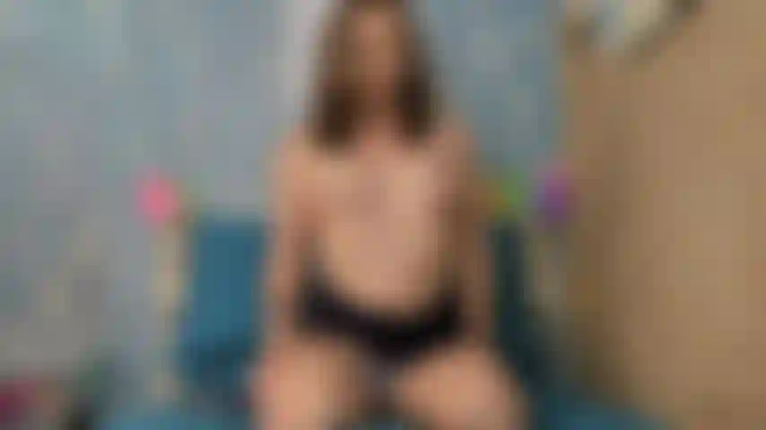 Robin doble vibra y anal con palo feliz.