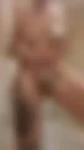 Lucy shaving her pussy, When Lucy used to shave pussy