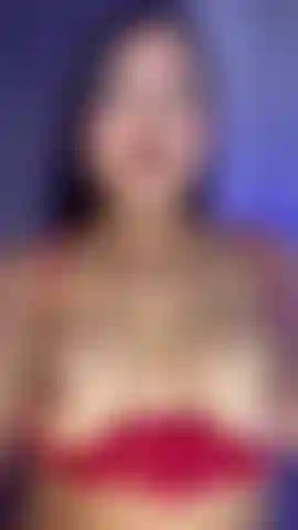 Tetas sexys desnudas rebotando.