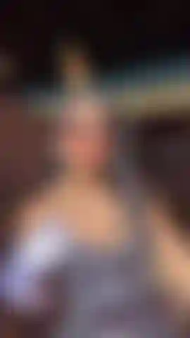 imagine being with me in this place, like our first date.