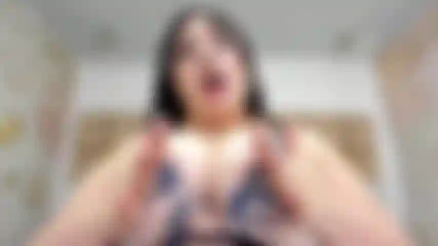 Te doy una masturbación rusa y por tu cara y tus gemidos sé que te gusta.