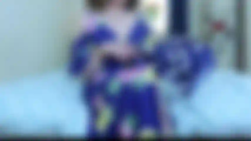 Inquilina de bragas de seda rp joi, encuentro mis bragas de seda en tu habitación y las uso para joi; no hay necesidad de escabullirte, solo sigue mis manos y mi acento británico mientras uso mis bragas de seda para masturbarte (consolador blanco) - sólo ven a mí cuando lo necesites de nuevo.