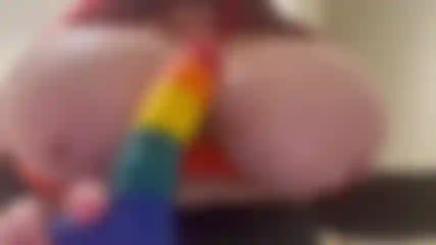 Cogida cubana con tetas rebotantes.