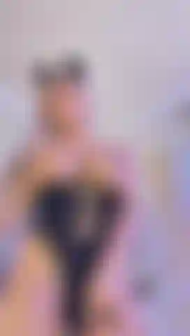 domi clit rub and orgasm