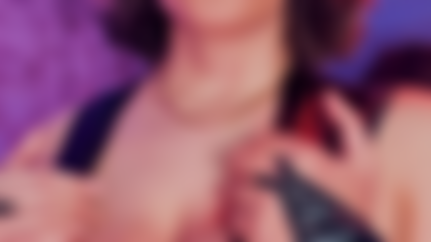 Una chica muy juguetona.