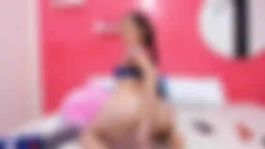 Cheerlader ride dildo