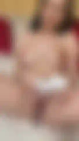 Plátano en el coño! Sirope de chocolate!