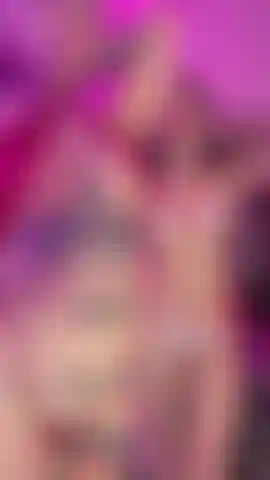 Sloppy makeout sesh & scissoring w Em, my fav pastime(;