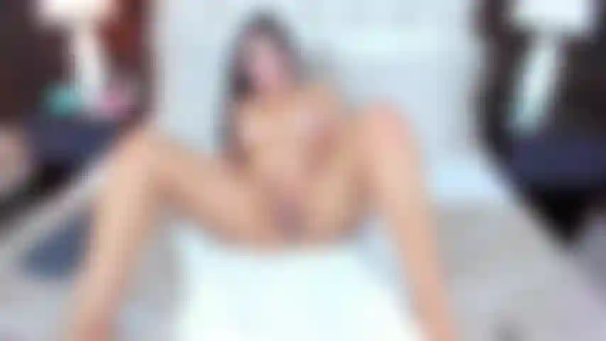 look how my pussy opens to receive your cum