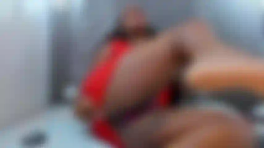 Frotando el coño para ti.