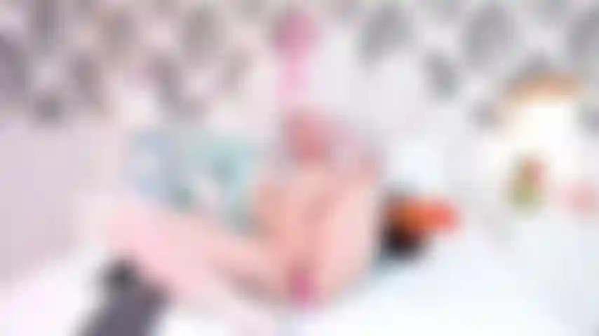 ¿Has visto mi coño así de húmedo y delicioso? Te va a encantar este ángulo.