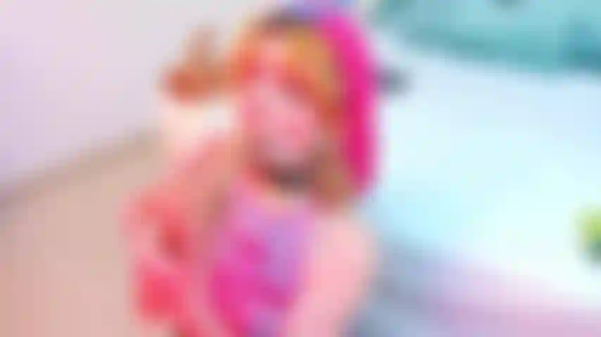 you like it when this tender girl sucks you off