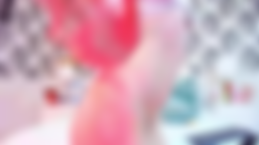 Me encanta jugar con mi coño pensando que tu polla está aquí.