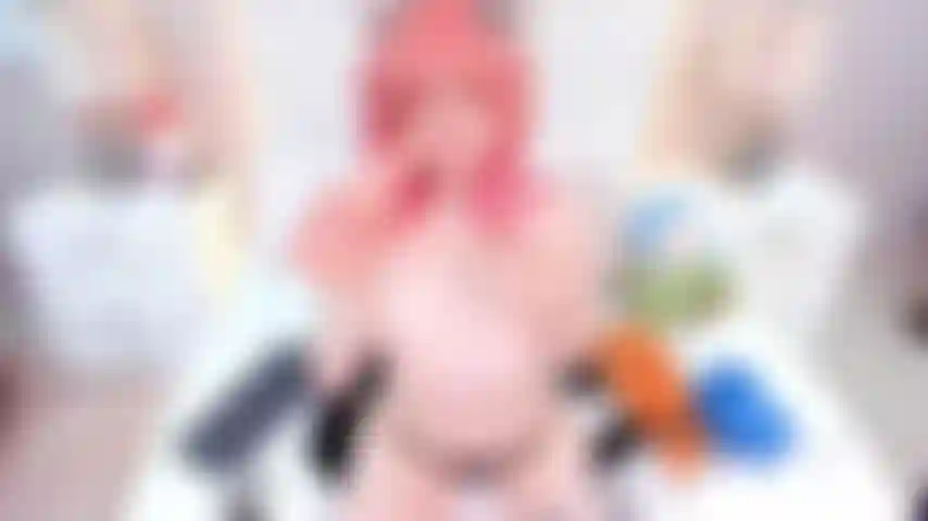 Mirame disfrutar de mi cuerpo.