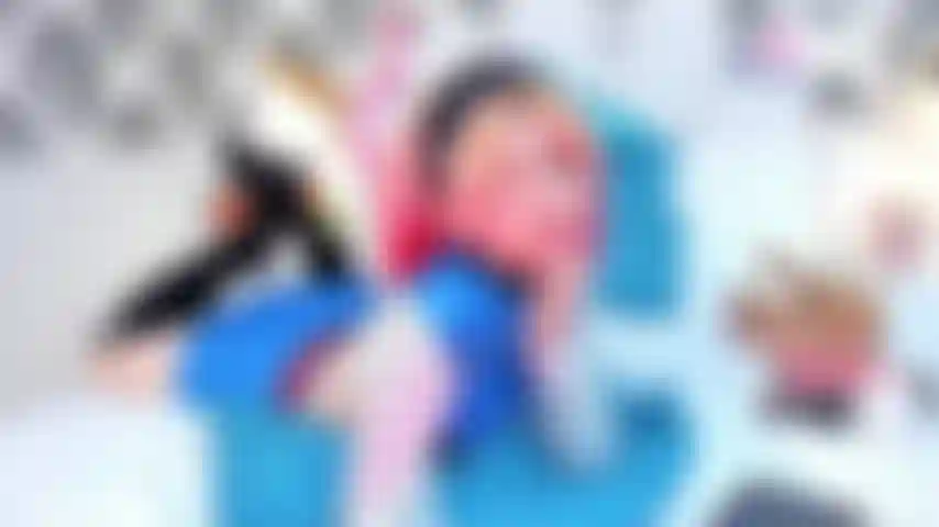 My butt is ready, come and imagine that you are behind me