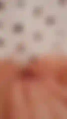 Mete los dedos en mi coño húmedo y apretado.