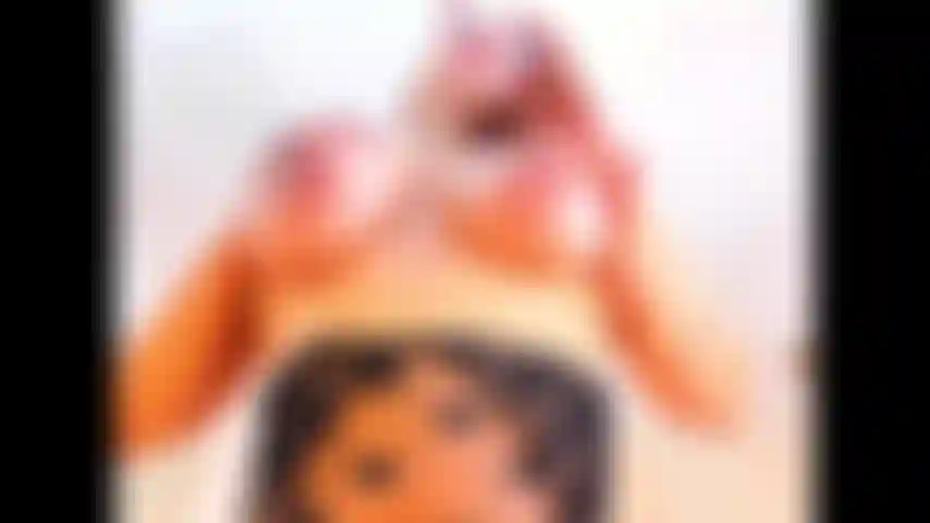 This is a playful video, where you will see my breasts and my fingers touching my pussy, hopefully you like it a lot