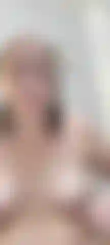 Moisturising my sexy boobs after a bath