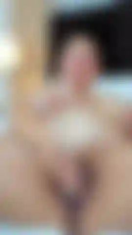 penetrating my pussy