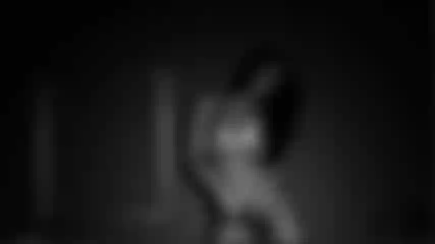 Cuerpo desnudo burlándote duro.