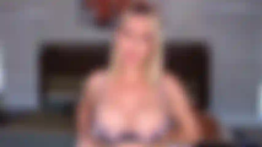Gold show #2 5/23/2020 dildo play.