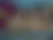 Corre conmigo antes de dormir todas las noches. Mira como me masturbo y llego al orgasmo usando un dildo enorme y mi vibrador personal. Por favor toma tu polla y únete a mí.