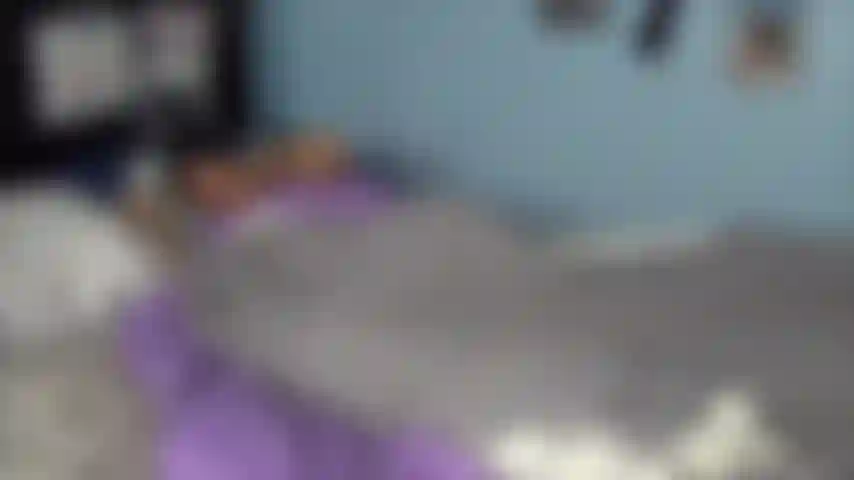 Voyeur cum, despierta y mírame montar un consolador curvo, luego correrme por todas partes.