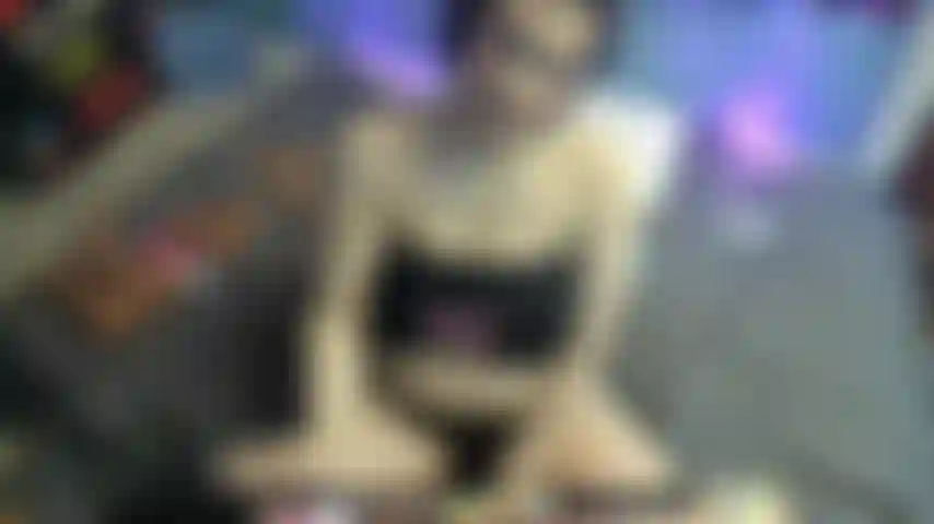 Joi agresiva "¡jode ese Fleshlight más fuerte!".