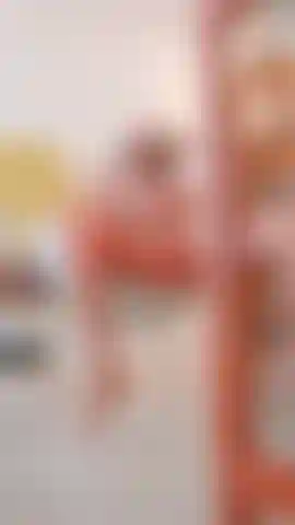 Totalmente desnuda termino hermosa para mis fans.