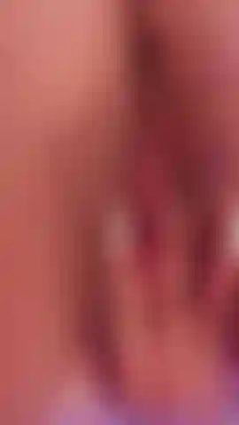 Quiero que me chupes los dedos.