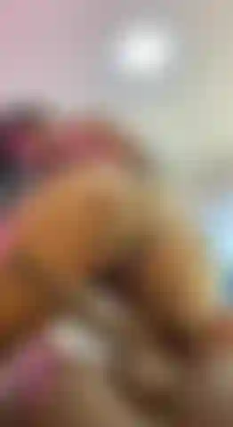 Cabalgando mi gran culo sobre tu polla.