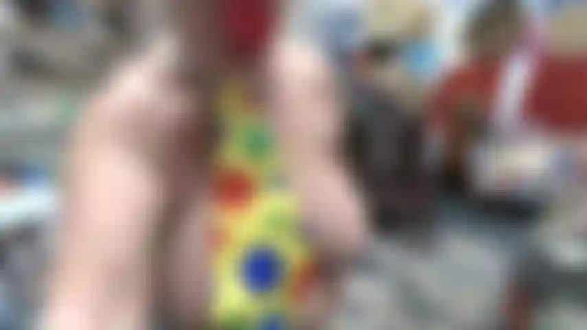 Bozo_&_bino_clown_show---desnuda_con_disfraz_de_payaso_y_con_strapon_de_la_bbc.